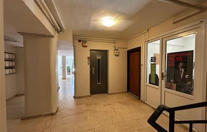 CENTURY21 NEODAN BOŞ, KOZYATAĞI İNÖNÜ CAD.ÜZERİNDE SATILIK 3+ 1