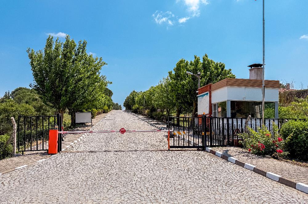 ÇAĞDAŞKENT'TE SATILIK 5+1  KÖŞE VİLLA 