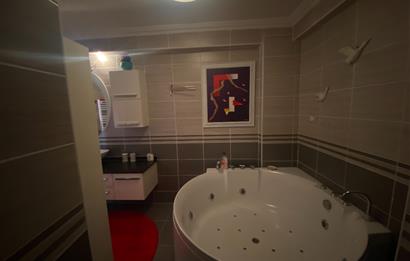 SÜTLÜCE BADEMLİK HALİÇ MANZARALI FULL EŞYALI SATILIK ULTRA LÜKS DAİRE 