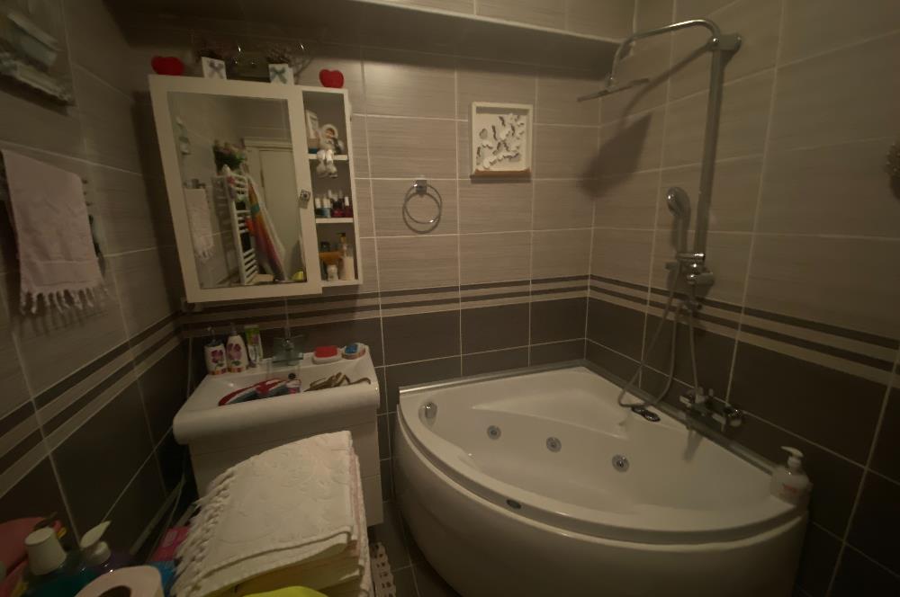 SÜTLÜCE BADEMLİK HALİÇ MANZARALI FULL EŞYALI SATILIK ULTRA LÜKS DAİRE 
