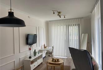 Taşpınar'da Bulvara Yakın Eşyalı Kiralık 1+1