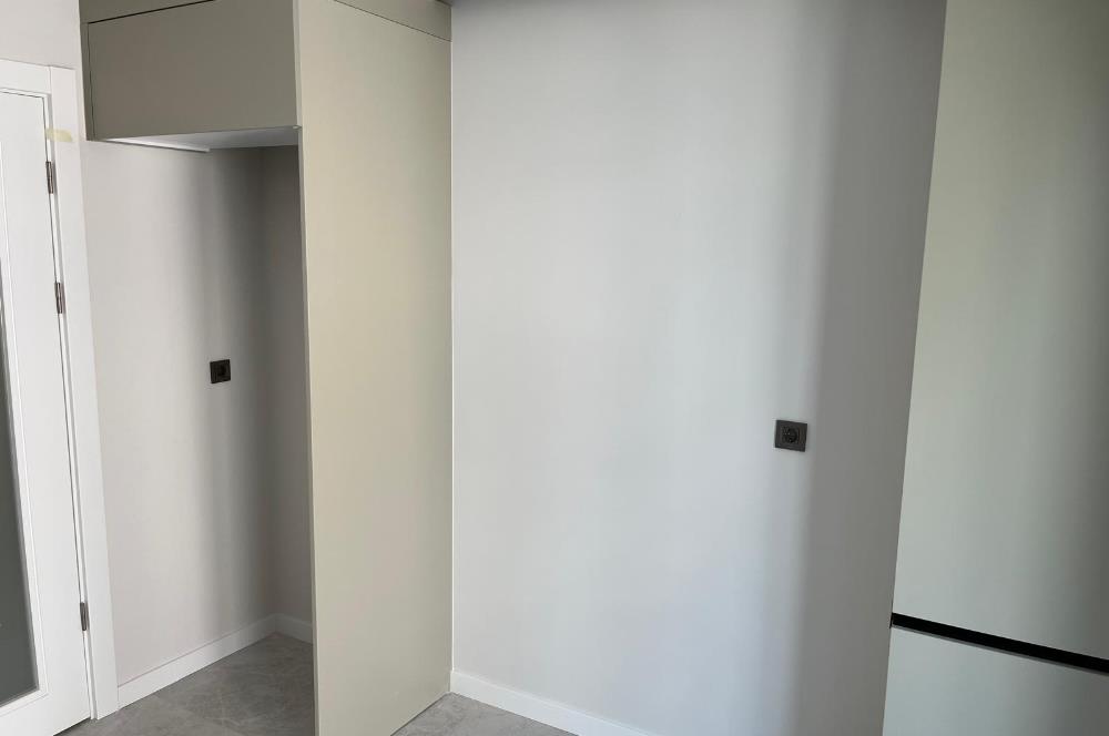 YEŞİLKÖY İRFANİYE SOK 90M2 NET(2+1)KİRALIK DAİRE