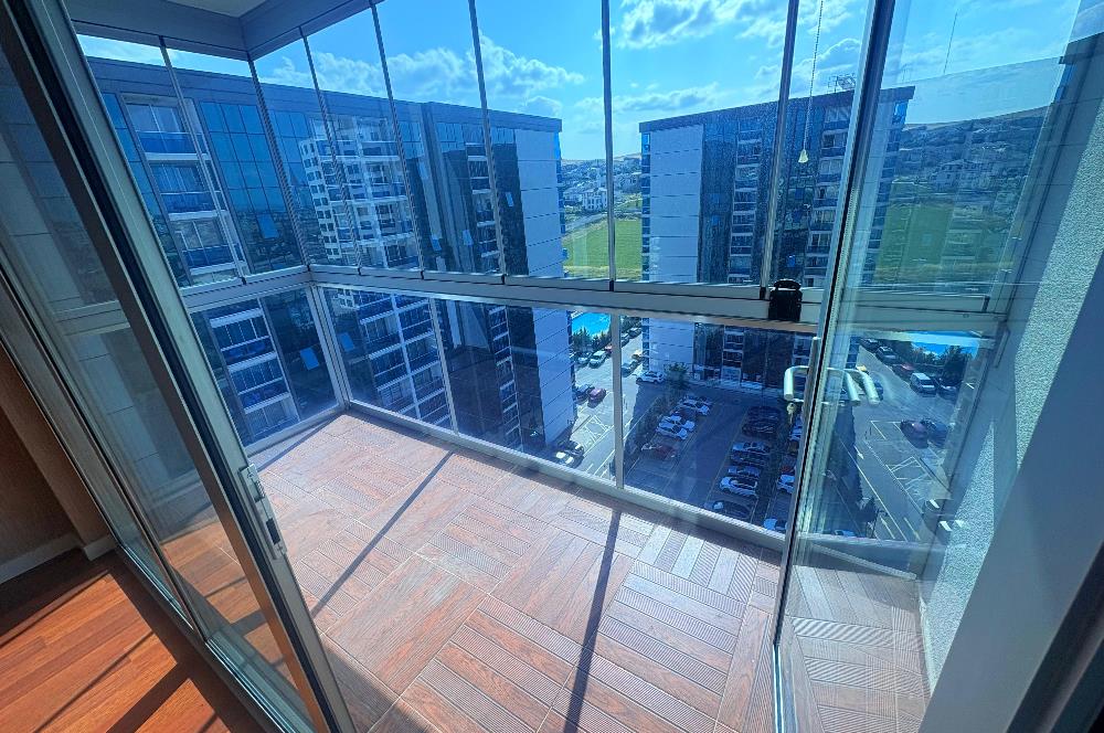 BAĞLICA OZAN CITY'DE 11.KAT BÜYÜK TİP 1+1 HAVUZ MANZARALI