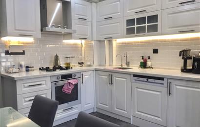 İstiklal Mahallesinde Satılık 2+1 Daire