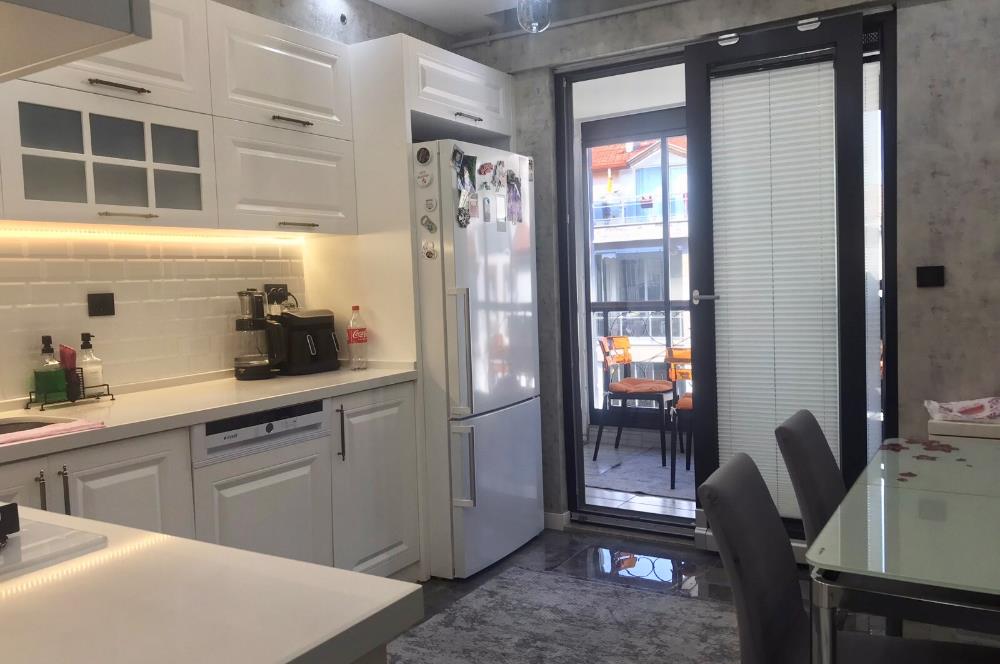İstiklal Mahallesinde Satılık 2+1 Daire