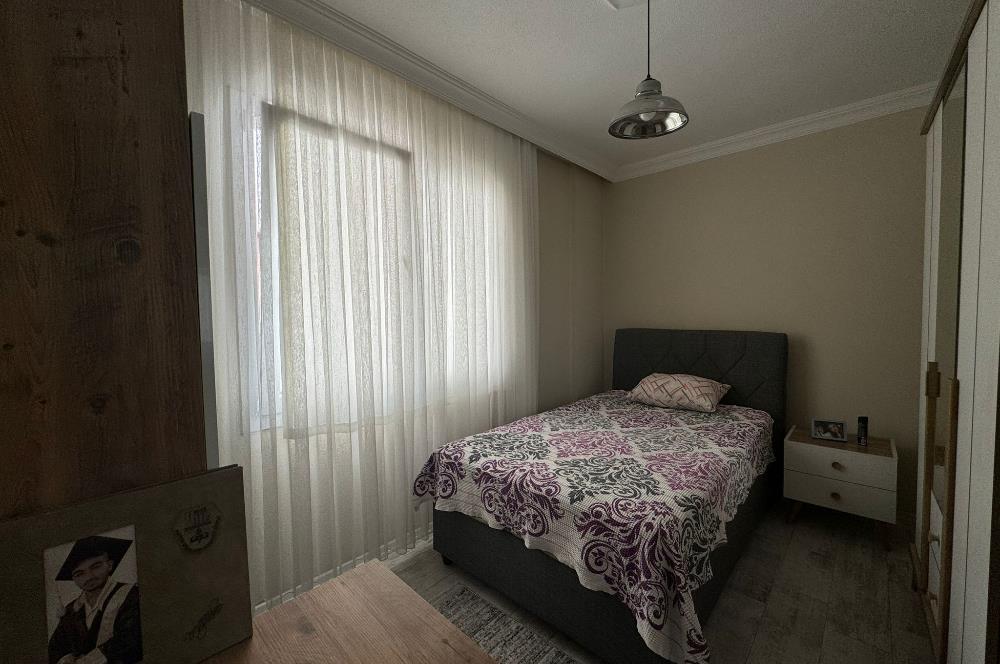 Bornova Pınarbaşı'nda Arakat Satılık 3+1 daire