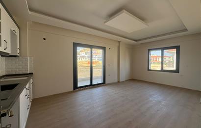 Foça Bağarası'nda Site İçerisinde Satılık Sıfır 2+1 Daire 