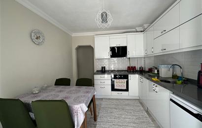 Bornova Pınarbaşı'nda Arakat Satılık 3+1 daire