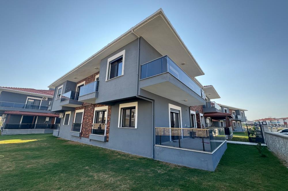 Foça Bağarası'nda Site İçerisinde Satılık Sıfır 2+1 Daire 