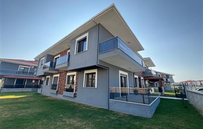 Foça Bağarası'nda Site İçerisinde Satılık Sıfır 2+1 Daire 