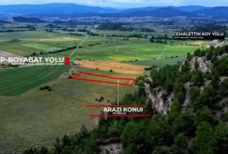 SİNOP BOYABAT YOLUNA ÇOK YAKIN 2092 M2 TARLA SATILIKTIR.