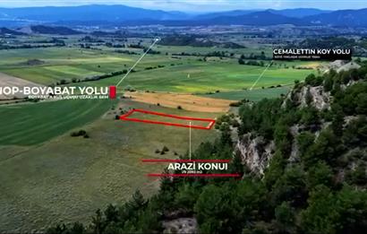 SİNOP BOYABAT YOLUNA ÇOK YAKIN 2092 M2 TARLA SATILIKTIR.