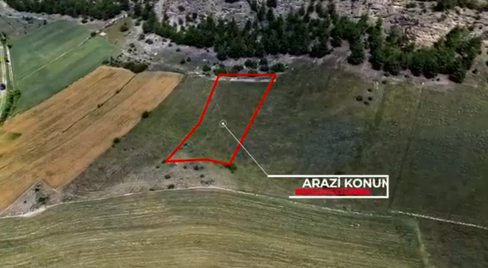 SİNOP BOYABAT YOLUNA ÇOK YAKIN 2092 M2 TARLA SATILIKTIR.