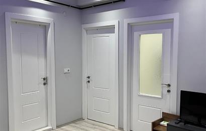 ADLİYE,AVM VE ŞEHİR HASTANESİ YAKINI EŞYALI SATILIK 2+0 DAİRE