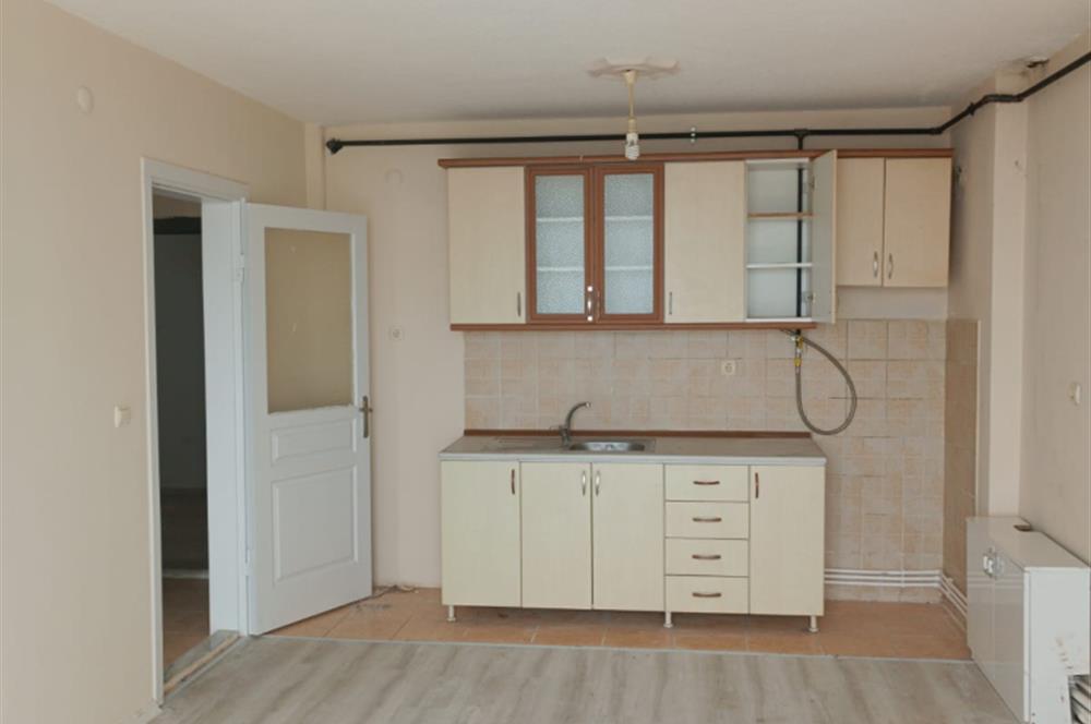 CENTURY 21 BAL GAYRİMENKUL'DEN TOKİ YENİMAHALLE DE  NET 60 M2 FERAH GENİŞ 1+1 