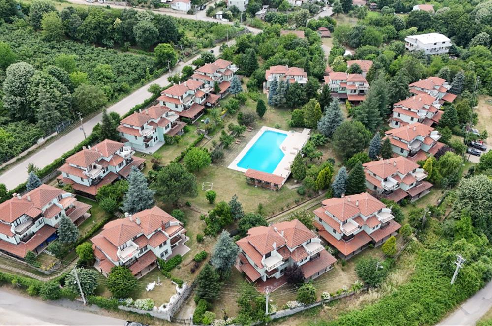 C21 PROJECT'Den DERBENT ZİRVE SİTESİNDE EŞYALI KİRALIK VİLLA