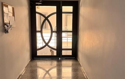 ADLİYE,AVM VE ŞEHİR HASTANESİ YAKINI EŞYALI SATILIK 2+0 DAİRE