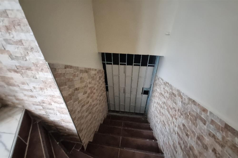 GÜLBAĞ SATILIK BİNA 