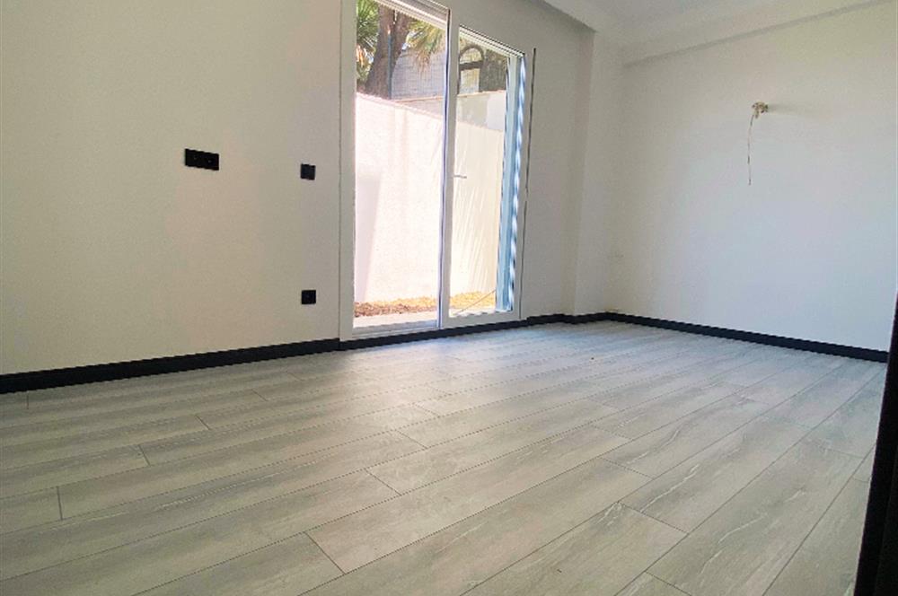  Didim Hisar Mahallesinde, Fener Caddesinin yanı başında, SATILIK Bahçe Katı 2+1, Ayrı Mutfak, Sıfır Daire