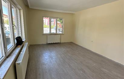 CENTURY21 PLUS 'DAN İÇİ YENİLENMİŞ 3+1 FIRSAT DAİRE