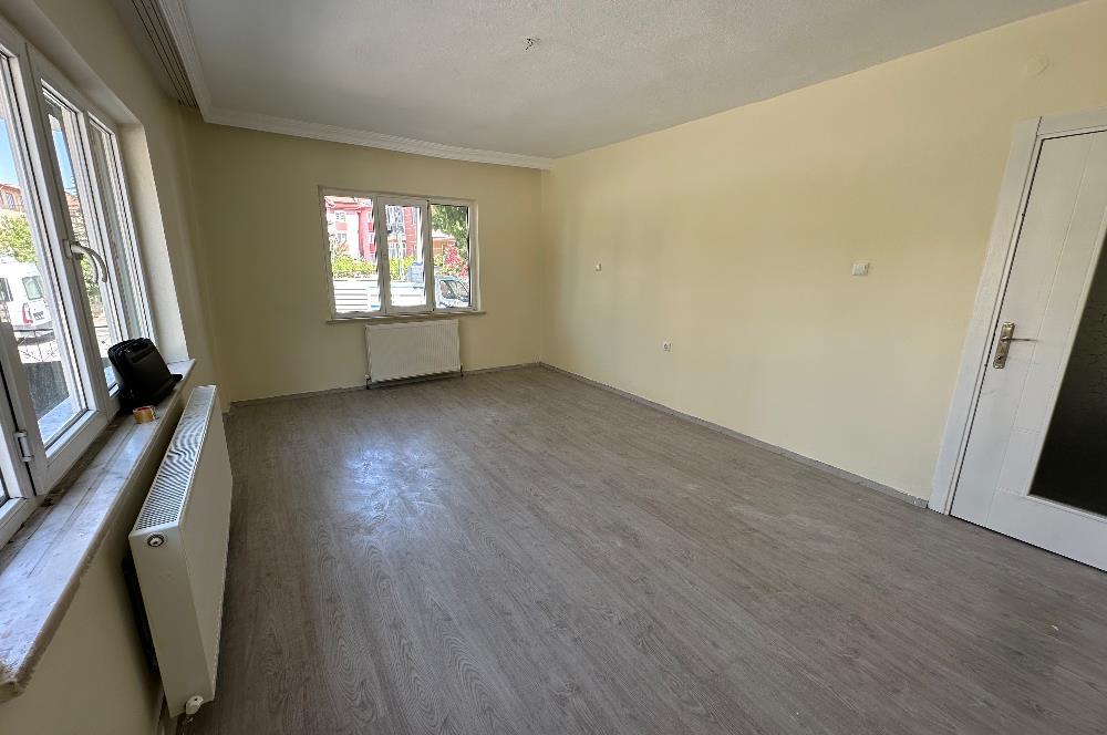 CENTURY21 PLUS 'DAN İÇİ YENİLENMİŞ 3+1 FIRSAT DAİRE