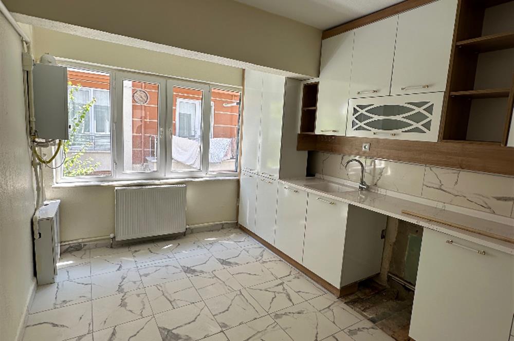 CENTURY21 PLUS 'DAN İÇİ YENİLENMİŞ 3+1 FIRSAT DAİRE