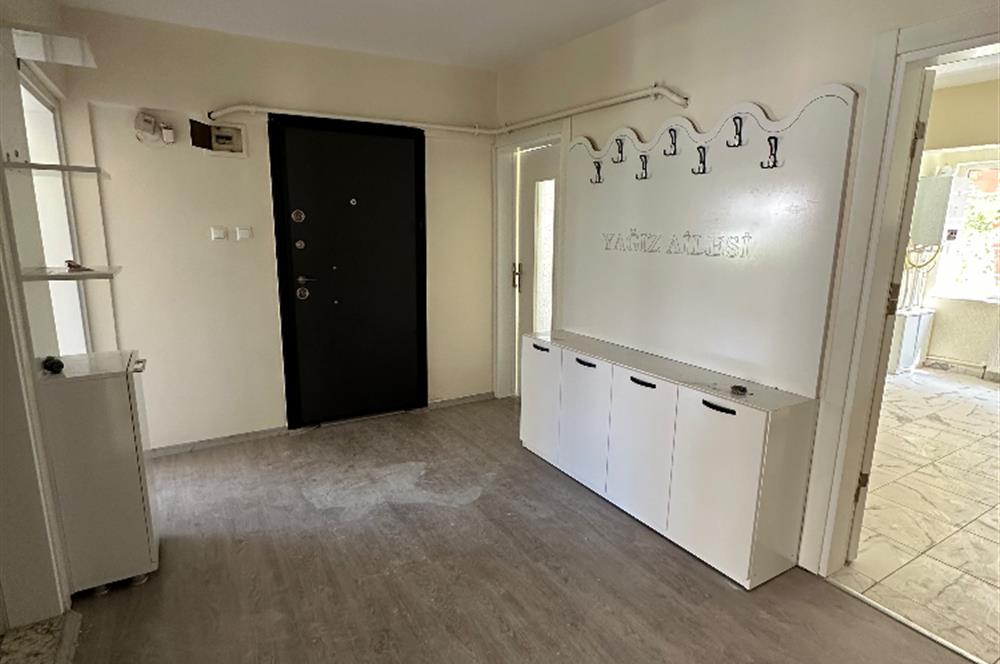 CENTURY21 PLUS 'DAN İÇİ YENİLENMİŞ 3+1 FIRSAT DAİRE
