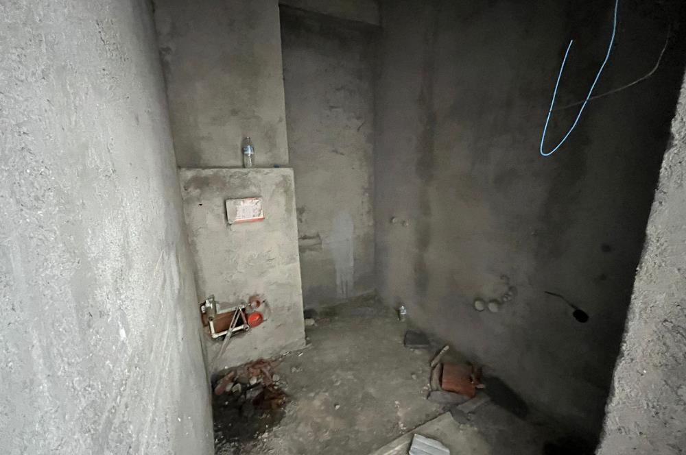 C21 BAL'dan ÖĞRETMEN EVİ KARŞISINDA 1+1 DAİRELER