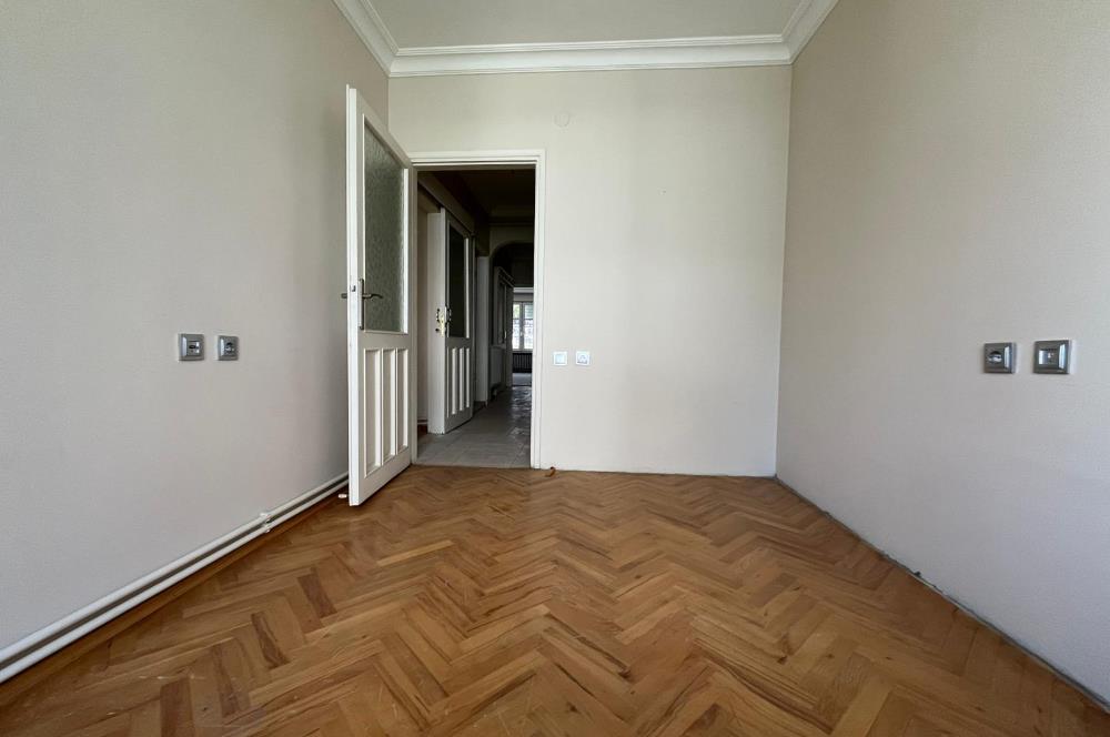 C21 BAL'dan ATATÜRK MAH. DEVLET HASTANESİ VE DSİ YAKINI 2+1 DAİRE