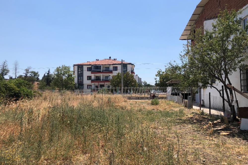 C21 LOCA'DAN GÜMÜŞÇEŞME'DE TCDD CAD. 3 KAT İMARLI ARSA