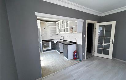 Ümraniye Atatürk Mh. 3+1 Balkonlu 100m2 Satılık Daire