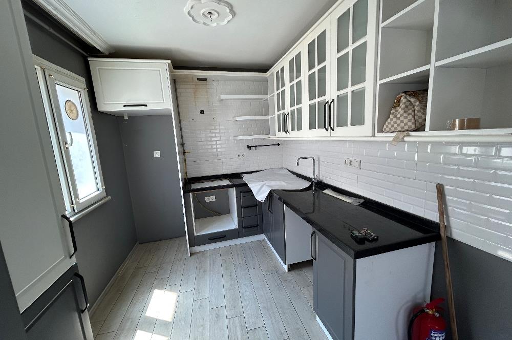 Ümraniye Atatürk Mh. 3+1 Balkonlu 100m2 Satılık Daire