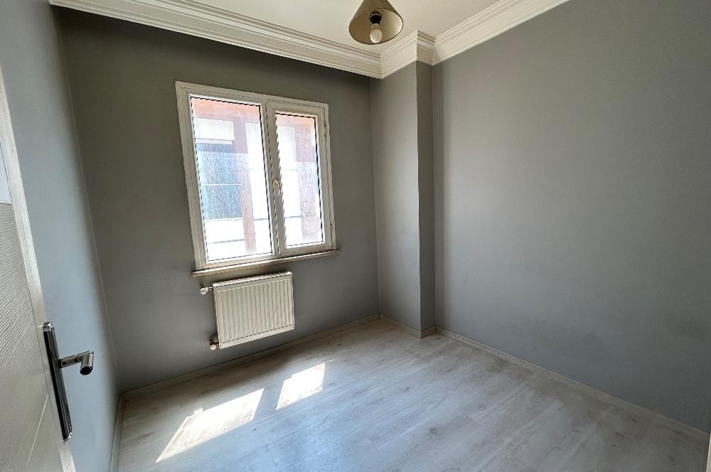 Ümraniye Atatürk Mh. 3+1 Balkonlu 100m2 Satılık Daire