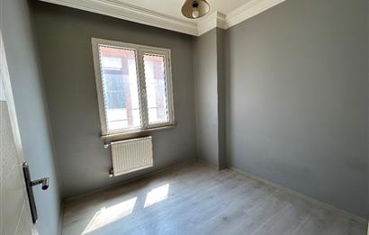 Ümraniye Atatürk Mh. 3+1 Balkonlu 100m2 Satılık Daire