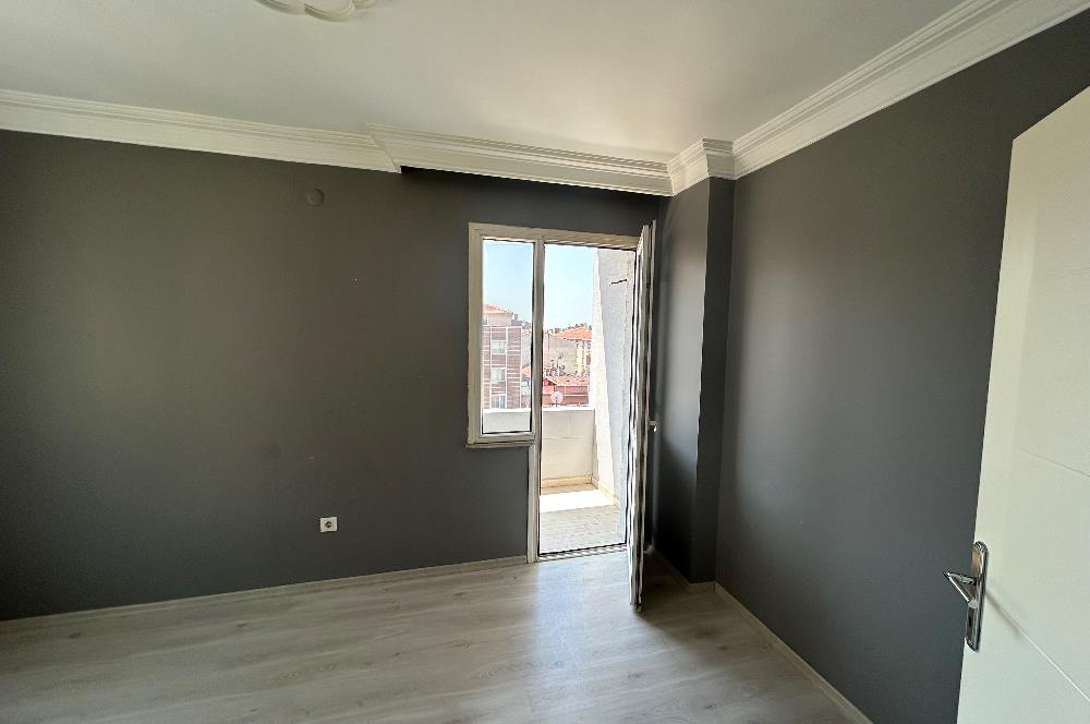 Ümraniye Atatürk Mh. 3+1 Balkonlu 100m2 Satılık Daire