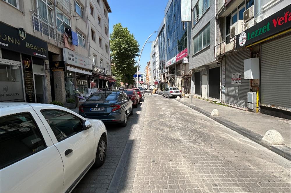 Ümraniye Atatürk Mh. 3+1 Balkonlu 100m2 Satılık Daire