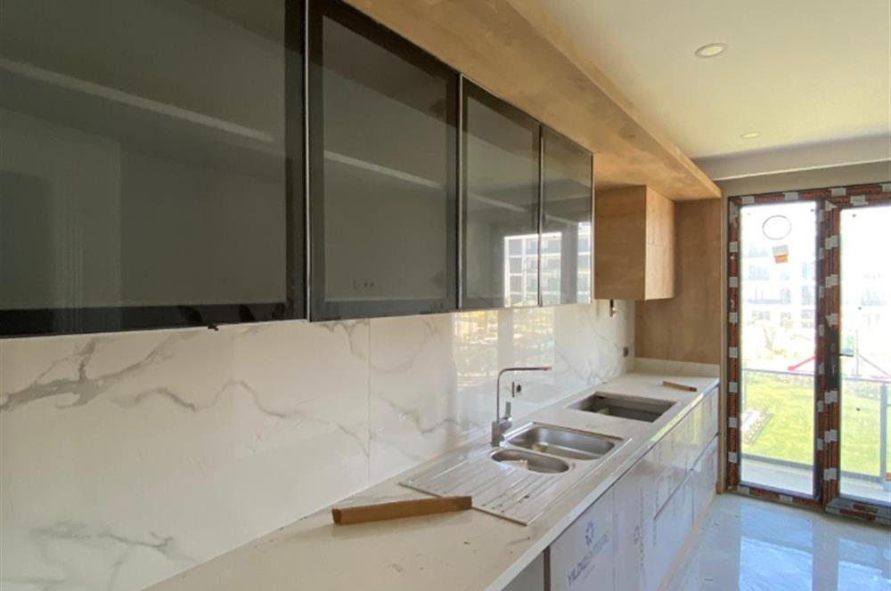1252494774 Akça Grande İstanbulda Sosyal Donatılı, Deprem Güvenlikli Site