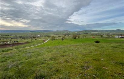 C21 LOCA'DAN GÖKÇEYAZI KÖSEAĞALAR MAHALLESİNDE 3750m2 TARLA