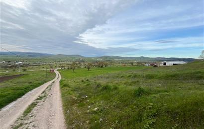C21 LOCA'DAN GÖKÇEYAZI KÖSEAĞALAR MAHALLESİNDE 3750m2 TARLA