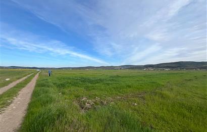 C21 LOCA'DAN GÖKÇEYAZI ORTA MAHALLEDE 1550m2 TARLA