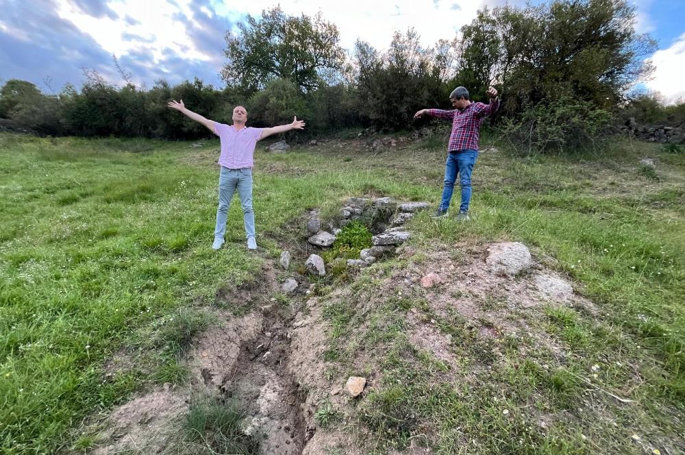 C21 LOCA'DAN KUTLUDÜĞÜN MAH.ACİL SATILIK 6724 m2 TARLA