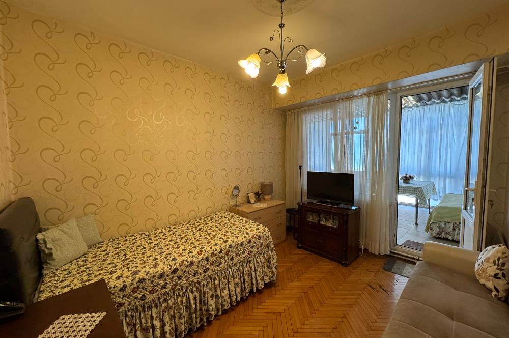 BOZKURT CADDESİNDE 2+1 SATILIK DAİRE