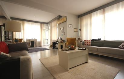 C21 Palmy den Moda Hülya Sokakta Çift Geniş Balkonlu 135 m2 4+1