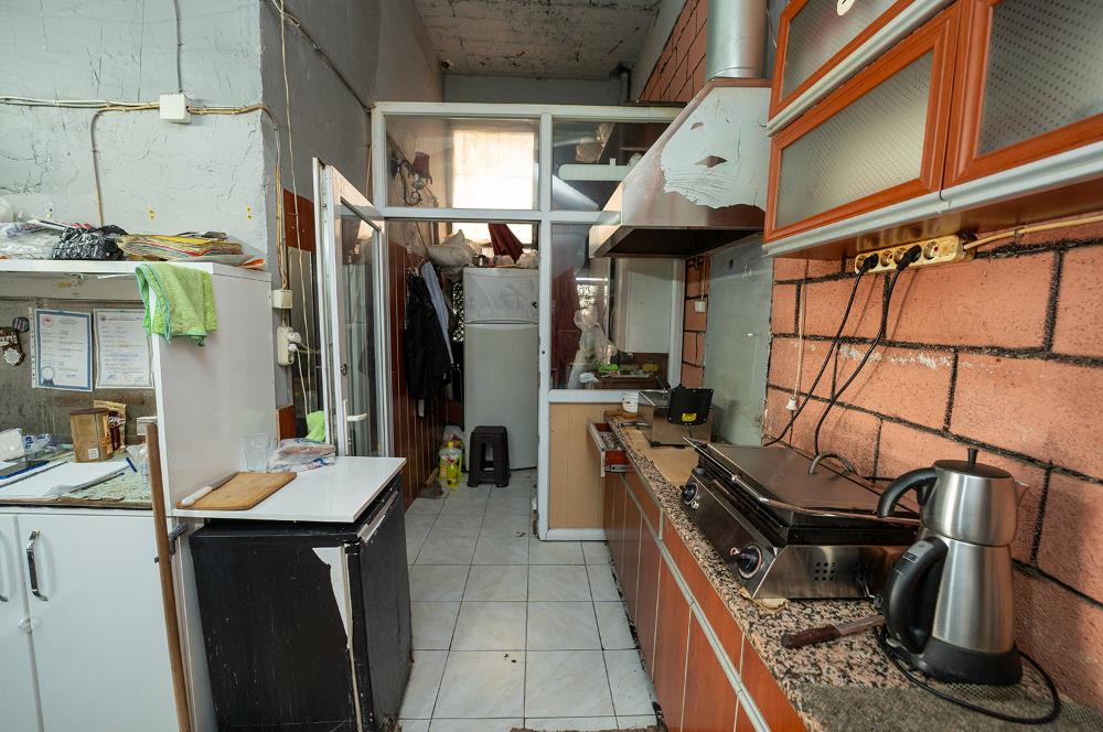 C21; Cius Gemlik Merkez'de Sahile Çok Yakın Satılık Dükkan