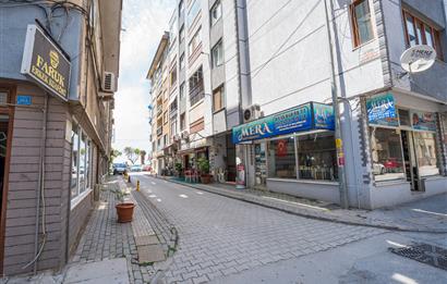 C21; Cius Gemlik Merkez'de Sahile Çok Yakın Satılık Dükkan