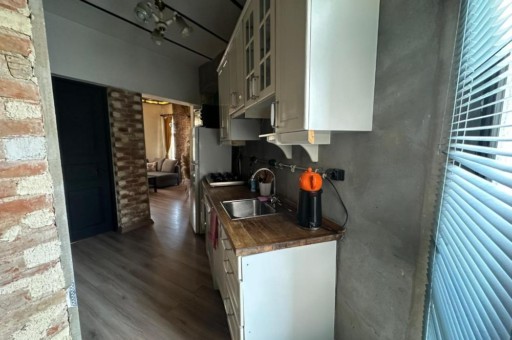 KUMBARACI YOKUŞU, KAPIKULU SOKAK’TA 1+1 KEYİFLİ DAİRE
