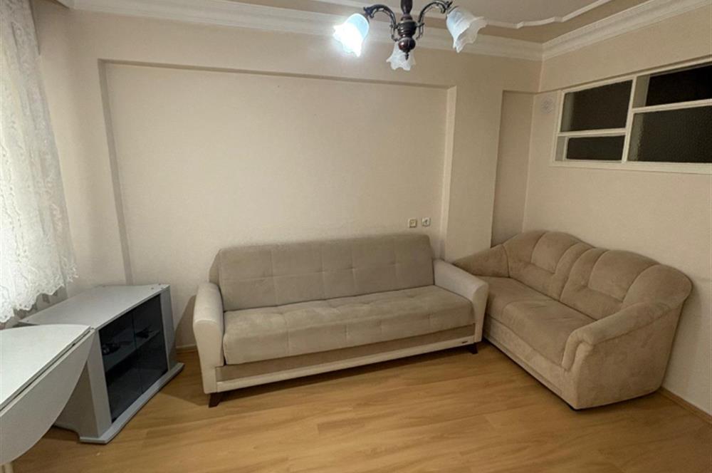 C21; Cius Lise Caddesinde Eşyalı Satılık Daire 3+1