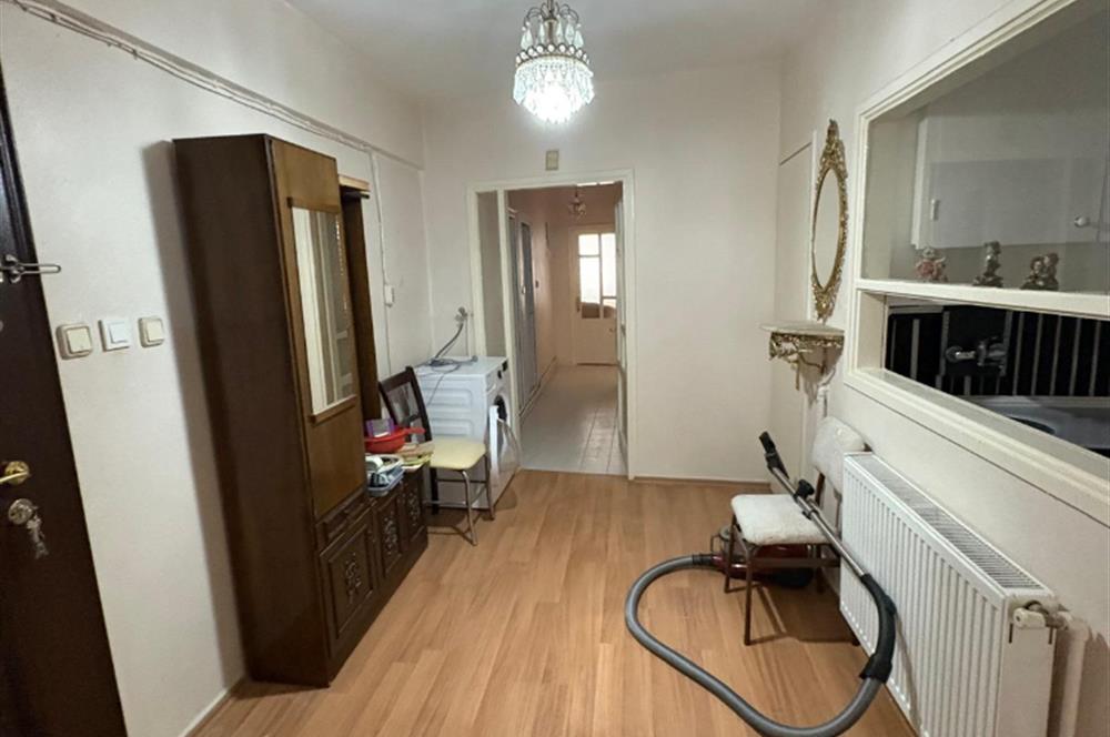 C21; Cius Lise Caddesinde Eşyalı Satılık Daire 3+1