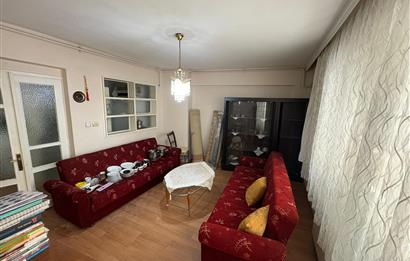 C21; Cius Lise Caddesinde Eşyalı Satılık Daire 3+1