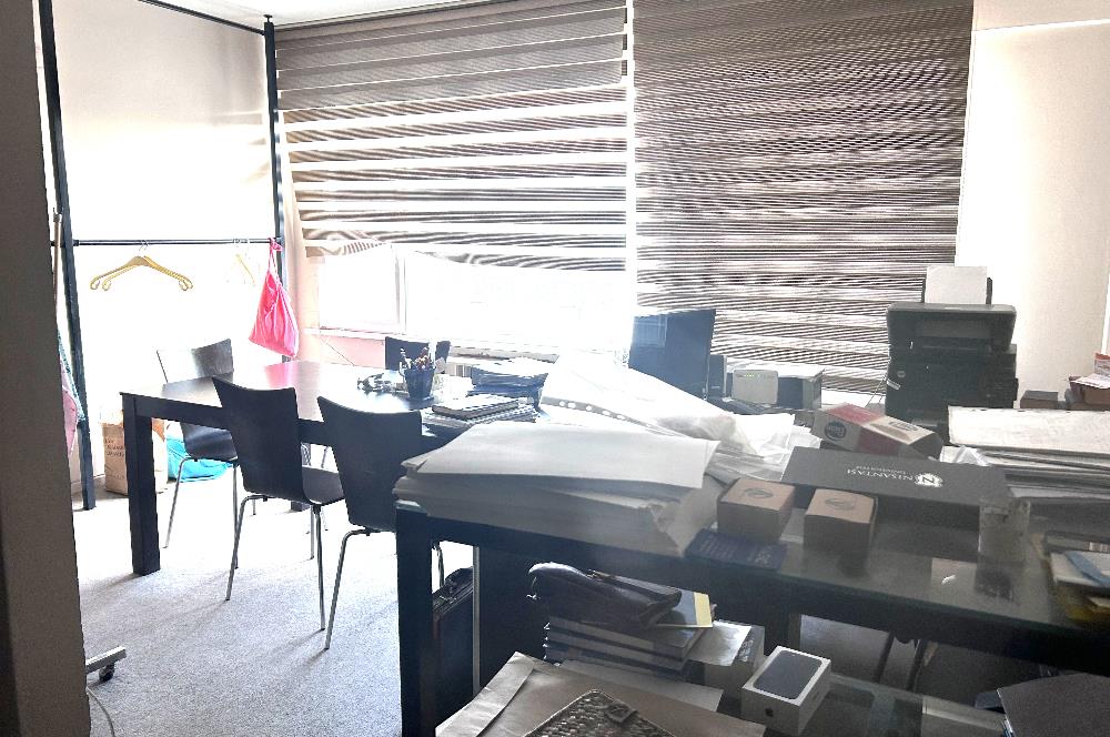 ŞİŞLİ DOLAPDERE CADDESİ ÜZERİNDE 1+1 ASANSÖRLÜ DAİRE